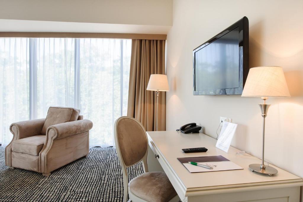 Hotel Trzebnica Room photo